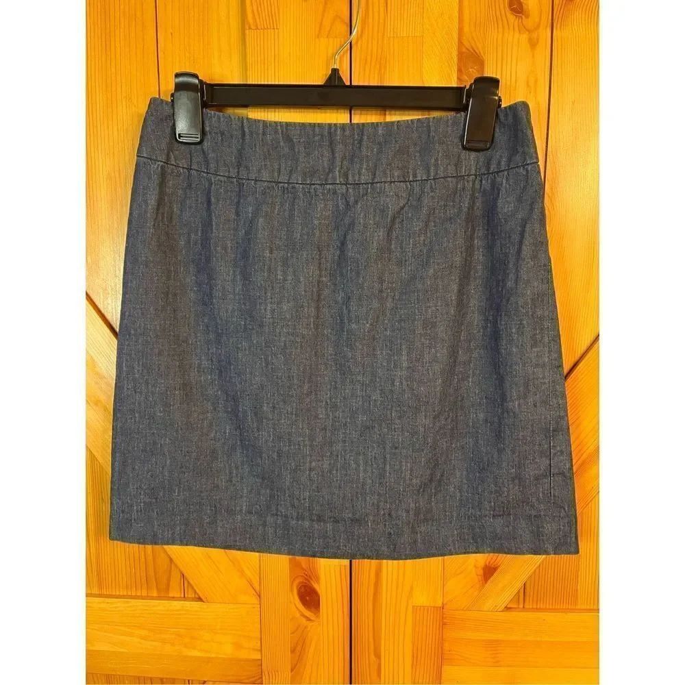 LL Bean Women’s Sz 4 Denim Jean Skirt Fall Script Label Soft Cotton Linen (2522)